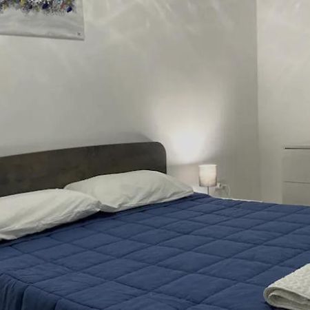 F1 2 St Julians, Private Room, Bathroom & Living Shared San Giuliano Esterno foto